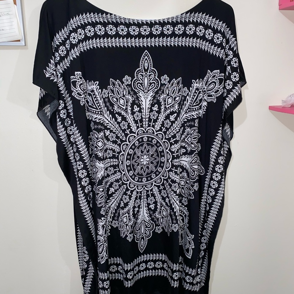 flowy black loose tee
